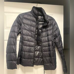 Uniqlo Black Packable Puffer Jacket